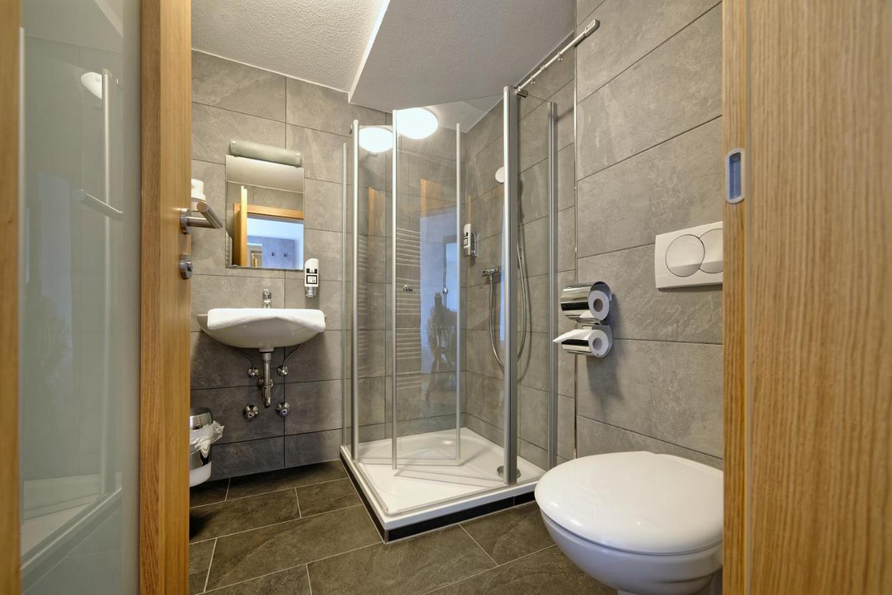 Hotel 17 Seen 3*